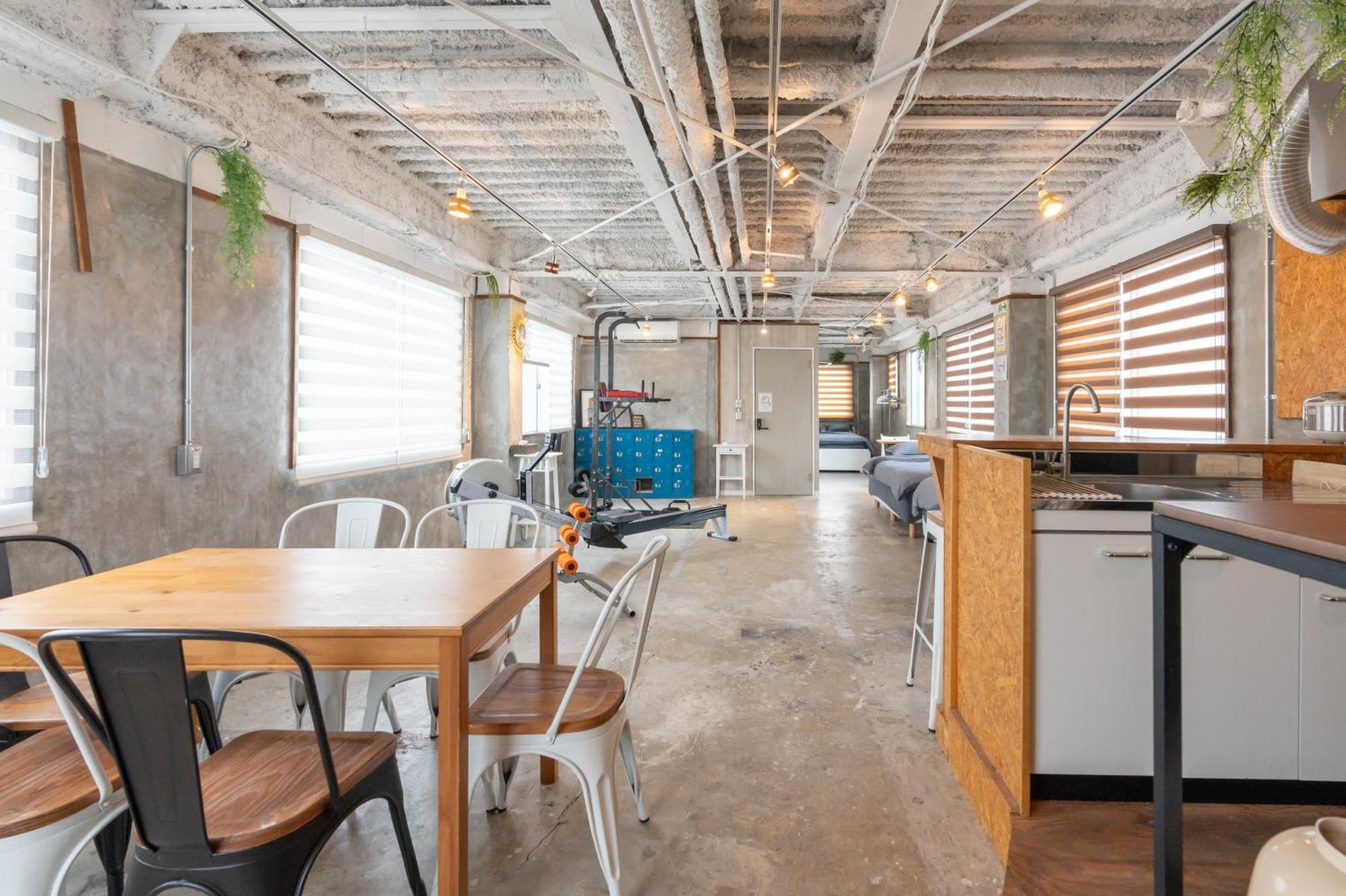 U.House Aparthotel Osaka Ngoại thất bức ảnh